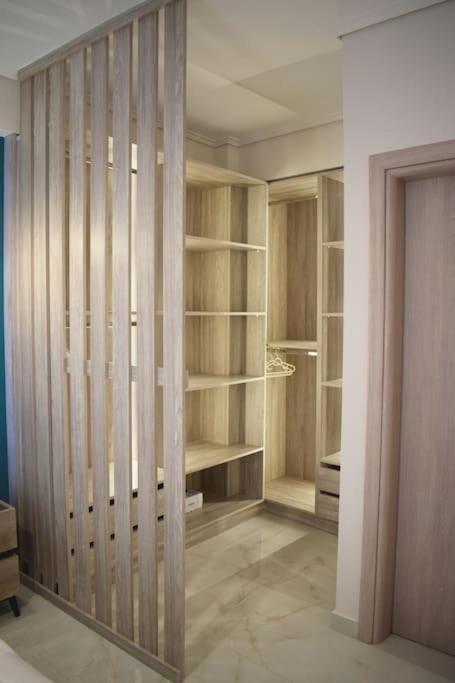 Seafront Luxury Apartment Amfilochia Exterior photo